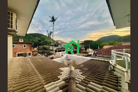 41_photo/94d1fe72b5.55d6dab9b5a4524c-ATLAS-def40051-e202-4bab-9dde-3aac657d9f19.jpg de casa à venda com 3 quartos, 310m² em Jardim Guaiuba, Guarujá