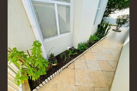 34_photo/94d1fe72c9.01061cb6ad72014f-ATLAS-8c1c62aa-5b3f-4ce5-a856-064617b2164e.jpg de casa à venda com 3 quartos, 310m² em Jardim Guaiuba, Guarujá