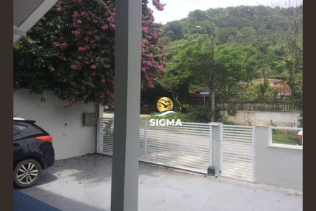 6_photo/94d1fe72f3.3eb64d27f2f07767-ATLAS-03cc189b-7335-4dc9-bc28-7c2096d2c4cf.jpg de casa à venda com 3 quartos, 200m² em Jardim Guaiuba, Guarujá