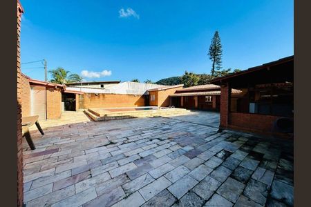 12_photo/94d1fe74af.58dbba0947eec603-ATLAS-8b244aa6-b4e1-4212-aad9-64df2afac30c.jpg de casa à venda com 2 quartos, 100m² em Jardim Guaiuba, Guarujá