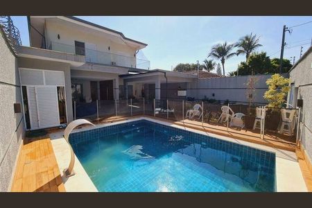 6_photo/94d1fe74c9.2bea4a0de6d30832-ATLAS-7dd3d59b-731a-49a1-b4d3-441d5d4e6837.jpg de casa à venda com 3 quartos, 400m² em Jardim Guaiuba, Guarujá