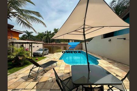 4_photo/94d1fe74db.37b212974105d56c-ATLAS-2aee2fd5-07a0-4ff3-ad42-9f1f65ec751a.jpg de casa à venda com 3 quartos, 158m² em Jardim Guaiuba, Guarujá