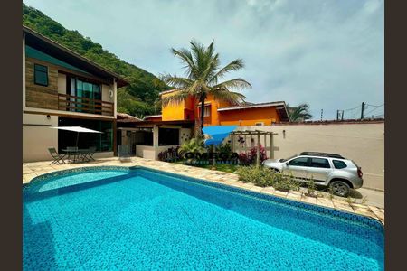 2_photo/94d1fe74db.37b212974105d56c-ATLAS-d18995cd-7f88-4f12-98e0-5bb2ec3bd21f.jpg de casa à venda com 3 quartos, 158m² em Jardim Guaiuba, Guarujá