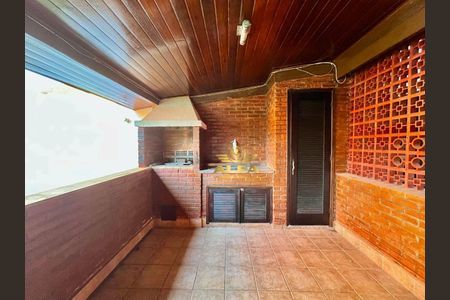 8_photo/94d1fe7517.4909862b8c1c38b1-ATLAS-4624abcd-5014-49a8-8ceb-e8df6cab7688.jpg de casa à venda com 3 quartos, 200m² em Jardim Guaiuba, Guarujá