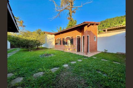 25_photo/94d1fe7517.4909862b8c1c38b1-ATLAS-e3355947-aa6d-4e78-adc5-6c31a1081ef3.jpg de casa à venda com 3 quartos, 200m² em Jardim Guaiuba, Guarujá