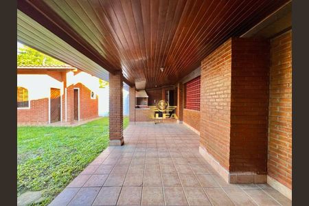 3_photo/94d1fe7517.f1d80c3e573ca8f7-ATLAS-75f1ca32-5f35-4e7a-9ed9-bd79f89e18b1.jpg de casa à venda com 3 quartos, 200m² em Jardim Guaiuba, Guarujá