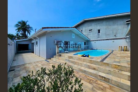 4_photo/94d1fe751b.ceff8192393c33de-ATLAS-44ee7a10-3af9-4c9f-a5f2-27c68c31d1ab.jpg de casa à venda com 3 quartos, 130m² em Jardim Guaiuba, Guarujá