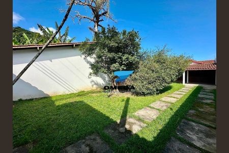 7_photo/94d1fe7535.7a69ff73eb43ff8d-ATLAS-c656cb0c-3228-43f4-b8a0-3281d7fc7ff5.jpg de casa à venda com 4 quartos, 190m² em Jardim Guaiuba, Guarujá