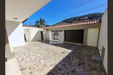 6_photo/94d1fe7551.f7b46fd9919be053-ATLAS-9bd37c1d-fb00-4f97-9238-d3a5dc62b167.jpg de casa à venda com 4 quartos, 270m² em Jardim Guaiuba, Guarujá