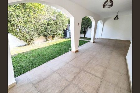 10_photo/94d1fe7557.760d7ecec936a2b8-ATLAS-3ae9d385-58bf-4dea-ab5b-10d697d37dfc.jpg de casa à venda com 3 quartos, 193m² em Jardim Guaiuba, Guarujá