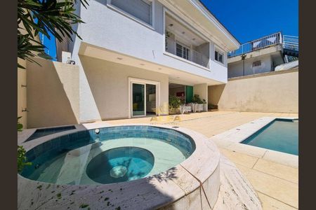 10_photo/94d1ffd02b.b6b94a6edaaeb8de-ATLAS-19932e60-4320-42fc-bf9d-fe3af8745102.jpg de casa à venda com 7 quartos, 900m² em Jardim Tejereba, Guarujá