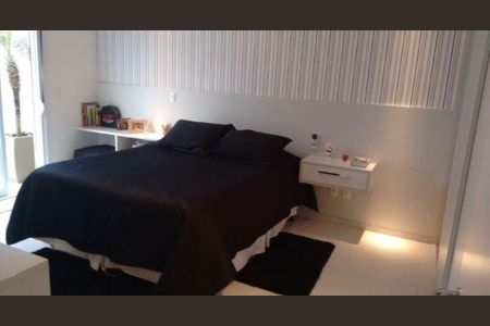 3_photo/94d1ffd059.24a317c22631bef5-ATLAS-2d60c04d-a741-4b7a-a6cd-0b9adc096a39.jpg de casa à venda com 4 quartos, 350m² em Jardim Tres Marias, Guarujá