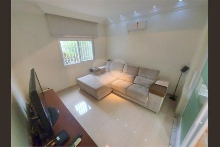 8_photo/94d1ffd05b.9845a183adc4e21d-ATLAS-b06e8d75-57db-4009-87a4-0262797e6a67.jpg de casa à venda com 5 quartos, 1081m² em Jardim Tres Marias, Guarujá