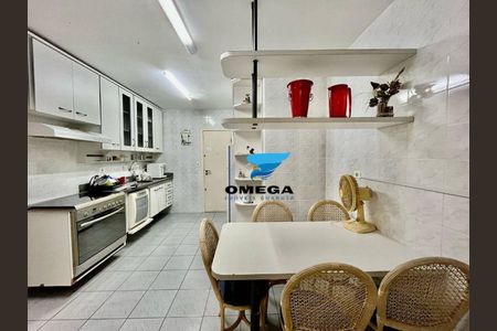 5_photo/94d1ffd05b.c9b70681151750b9-ATLAS-65687008-637a-44ba-bed6-e442ffa6df7d.jpg de apartamento à venda com 4 quartos, 120m² em Jardim Tres Marias, Guarujá