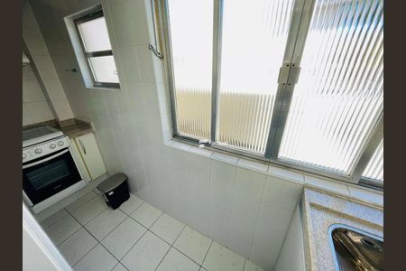 12_photo/94d1ffd07f.f962a7de3866bf9e-ATLAS-2f279fe5-837d-4e0f-894b-6e013ca62dfe.jpg de apartamento à venda com 1 quarto, 49m² em Jardim Tres Marias, Guarujá