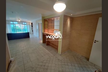 4_photo/94d1ffd083.a766892d7196671e-ATLAS-0e4846e6-4020-4392-bcd0-88e666d02ace.jpg de apartamento à venda com 4 quartos, 190m² em Jardim Tres Marias, Guarujá