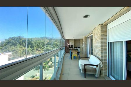 5_photo/94d1ffd083.f5c8c8cfd8548adc-ATLAS-250707f6-c4b7-4034-b1d5-060c879a28ab.jpg de apartamento à venda com 3 quartos, 111m² em Jardim Belmar, Guarujá