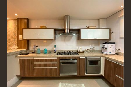 5_photo/94d1ffd089.f0d246bad4da1cd5-ATLAS-0c3488d5-2520-471a-8aa6-a28e4e036774.jpg de casa de condomínio à venda com 4 quartos, 351m² em Jardim Tres Marias, Guarujá