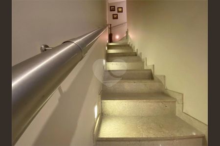 11_photo/94d1ffd089.f0d246bad4da1cd5-ATLAS-8ec518f7-063d-412b-b2fb-fb0ec5f979e1.jpg de casa de condomínio à venda com 4 quartos, 351m² em Jardim Tres Marias, Guarujá