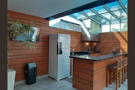 6_photo/94d1ffd08f.e17343cf5b702f60-ATLAS-e5d76ebc-27af-4c7e-9aef-ac3aa6d0fdbb.jpg de casa à venda com 4 quartos, 351m² em Jardim Tres Marias, Guarujá