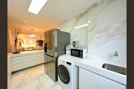 5_photo/94d1ffd0ad.e170da60615839ed-ATLAS-2e4675e2-323d-4a1d-bd96-df613106adb8.jpg de apartamento à venda com 4 quartos, 200m² em Jardim Tres Marias, Guarujá