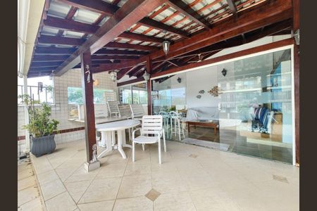 11_photo/94d1ffd0cb.4c08be94973b50d9-ATLAS-cab34cc6-9cb7-4245-b2c1-cbb5e1ecc501.jpg de apartamento à venda com 3 quartos, 220m² em Jardim Tres Marias, Guarujá