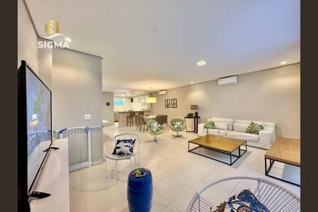 11_photo/94d1ffd0f3.1aa5b8f538f3adaf-ATLAS-4c37e3e8-1a6c-4ee1-844f-25952b4cd737.jpg de casa à venda com 4 quartos, 315m² em Jardim Tres Marias, Guarujá