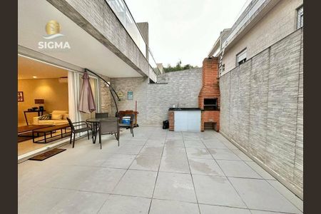 9_photo/94d1ffd0f3.1aa5b8f538f3adaf-ATLAS-7347c9b4-555c-41f0-a3bb-0c6d1078eef0.jpg de casa à venda com 4 quartos, 315m² em Jardim Tres Marias, Guarujá