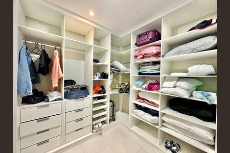 10_photo/94d1ffd0f3.1aa5b8f538f3adaf-ATLAS-fb347fd1-8b1b-4a0b-8207-5e0d1d4d5086.jpg de casa à venda com 4 quartos, 315m² em Jardim Tres Marias, Guarujá