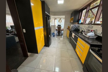 4_photo/94d1ffd161.7e2ea02b9085bf9d-ATLAS-4686c37e-c236-40f3-9457-0417c1f80b89.jpg de casa à venda com 5 quartos, 360m² em Jardim Tres Marias, Guarujá