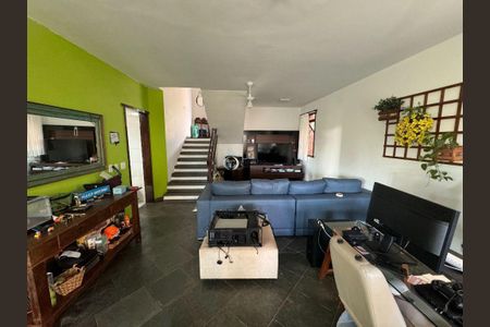 6_photo/94d1ffd161.7e2ea02b9085bf9d-ATLAS-515bc7da-1e6b-4dbe-8bd0-75f3446e4137.jpg de casa à venda com 5 quartos, 360m² em Jardim Tres Marias, Guarujá