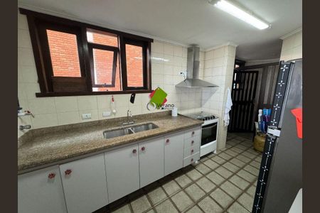 10_photo/94d1ffd161.7e2ea02b9085bf9d-ATLAS-73d1cfc6-41c7-4d3c-95fe-a5c971791a41.jpg de casa à venda com 4 quartos, 500m² em Jardim Tres Marias, Guarujá