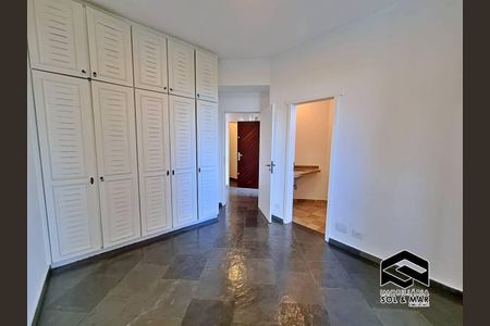 3_photo/94d1ffd161.7e2ea02b9085bf9d-ATLAS-edaf402c-34a2-4e79-b2ad-fafbc3246051.jpg de casa para alugar com 5 quartos, 300m² em Jardim Tres Marias, Guarujá