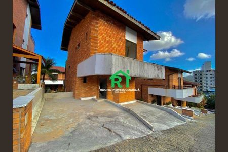 2_photo/94d1ffd161.e2da04c28683f2f9-ATLAS-b82f3ea5-5c12-4801-8a41-26f8a9bd4f5c.jpg de casa à venda com 5 quartos, 328m² em Jardim Tres Marias, Guarujá
