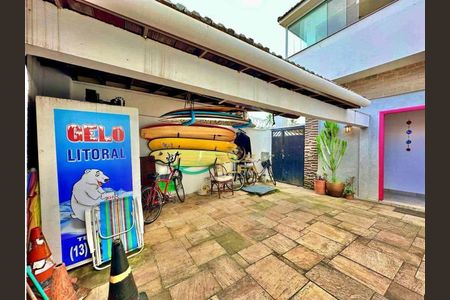 20_photo/94d1ffd26d.714ef25d3eb4a208-ATLAS-663671d3-8da3-4791-a790-b32fa19bc8f9.jpg de casa à venda com 7 quartos, 230m² em Vila Julia, Guarujá