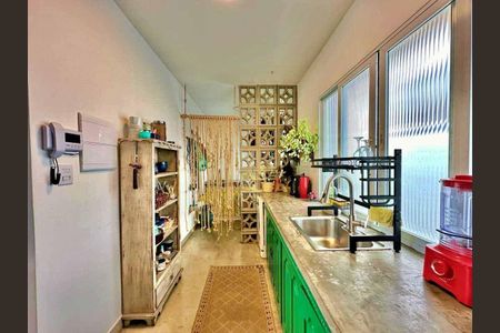 10_photo/94d1ffd26d.714ef25d3eb4a208-ATLAS-b57851ef-e849-42dc-b99a-e158bb31e165.jpg de casa à venda com 7 quartos, 230m² em Vila Julia, Guarujá