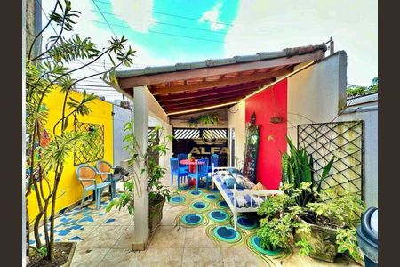 9_photo/94d1ffd26d.714ef25d3eb4a208-ATLAS-e2b4183b-242d-4686-bd17-aba827348a4f.jpg de casa à venda com 7 quartos, 230m² em Vila Julia, Guarujá