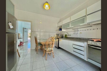 8_photo/94d1ffd2f3.c6267d18045375b9-ATLAS-f2c032b9-1737-460c-8d8d-58eee8baedcc.jpg de casa à venda com 4 quartos, 168m² em Jardim Tejereba, Guarujá