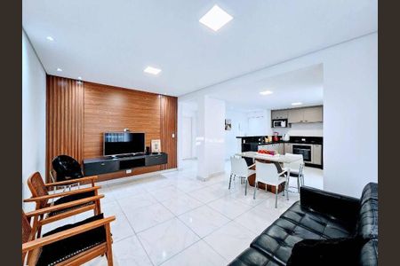 6_photo/94d1ffd3c3.3d0a40fd235d5824-ATLAS-5b9bed8f-eb7e-4ae7-a3f8-3f43eeb461b6.jpg de apartamento à venda com 2 quartos, 70m² em Jardim Sao Miguel, Guarujá