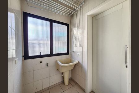 25_photo/94d1ffd3cd.9bb9ded7e4c78903-ATLAS-734a03b5-2f0d-45ca-88a6-1fffc4bc4fa5.jpg de apartamento à venda com 2 quartos, 85m² em Jardim Sao Miguel, Guarujá