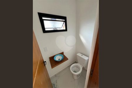 10_photo/94d1ffd419.6eef8bdd6999573e-ATLAS-2c8ebc6f-710d-4e21-a2ba-4ed9df910bec.jpg de casa à venda com 2 quartos, 123m² em Jardim Tres Marias, Guarujá