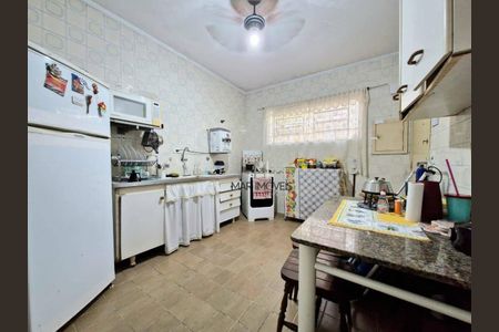 8_photo/94d1ffd43d.16ba0e67eddd551f-ATLAS-d9bfe6f4-9def-4c18-aa4e-8a1477f7e3c9.jpg de casa à venda com 2 quartos, 110m² em Jardim Tres Marias, Guarujá