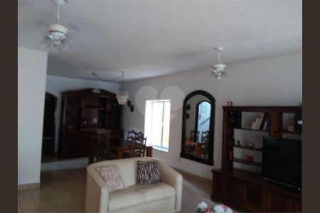 7_photo/94d1ffd655.df2406aa61ba3211-ATLAS-e6211848-fdfc-4824-b753-8fbb879e4b8e.jpg de casa à venda com 6 quartos, 287m² em Jardim Tres Marias, Guarujá