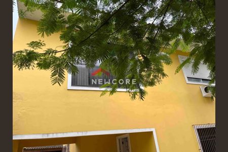 3_photo/94d1ffd699.04a823dc9d4d949a-ATLAS-d03ffb30-199f-424e-9a11-77d55fbbc142.jpg de casa à venda com 4 quartos, 227m² em Jardim Tres Marias, Guarujá