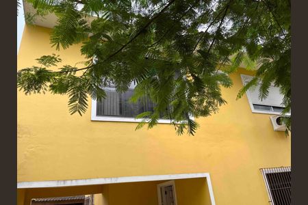 3_photo/94d1ffd699.04a823dc9d4d949a-ATLAS-eb47da20-7dbc-4bca-9cc0-17de6eaa0b05.jpg de casa à venda com 4 quartos, 240m² em Jardim Tres Marias, Guarujá