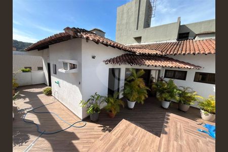 1_photo/94d1ffd6bd.42fc04046762a4be-ATLAS-02abec0f-ef89-4c85-b0b7-08e9b9df06f6.jpg de apartamento à venda com 4 quartos, 259m² em Jardim Tres Marias, Guarujá