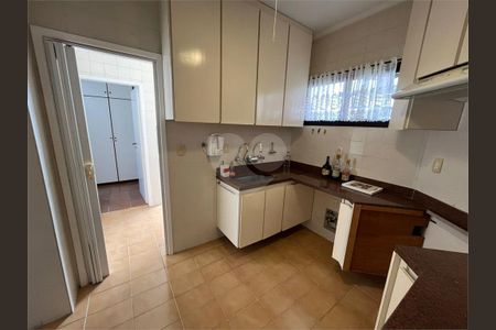 12_photo/94d1ffd6bd.42fc04046762a4be-ATLAS-da7f9ec1-e4bf-437e-93d9-9c5e5037d411.jpg de apartamento à venda com 4 quartos, 259m² em Jardim Tres Marias, Guarujá