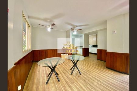 24_photo/94d1ffd6c5.7cd37805ac5cff2e-ATLAS-bfa29e8e-4dfc-450b-8e22-d6c4bd106d7a.jpg de apartamento à venda com 2 quartos, 62m² em Jardim Tres Marias, Guarujá