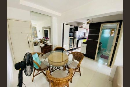 10_photo/94d1ffd6d9.210f5b66053ab5a7-ATLAS-09fb4fc6-a4bd-4ebf-bec2-da535ee613e1.jpg de apartamento à venda com 1 quarto, 50m² em Jardim Tres Marias, Guarujá