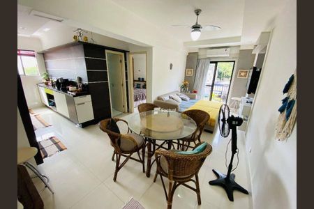 4_photo/94d1ffd6d9.210f5b66053ab5a7-ATLAS-947b9408-e6d6-44a5-9e67-d16882c3f49a.jpg de apartamento à venda com 1 quarto, 50m² em Jardim Tres Marias, Guarujá